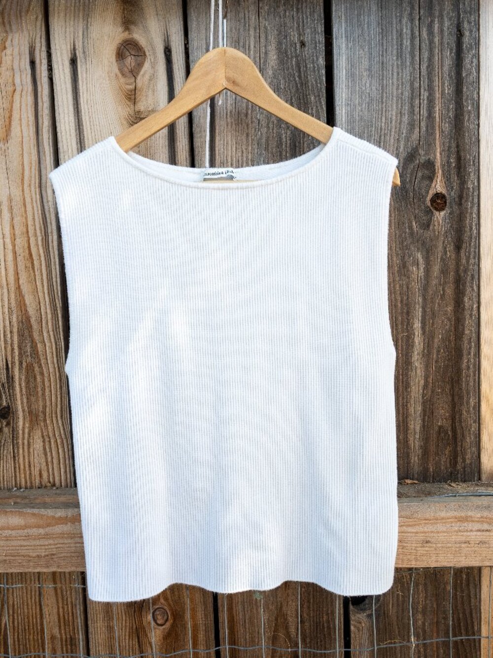 Abercrombie & Fitch White Sleeveless Boatneck Sweater